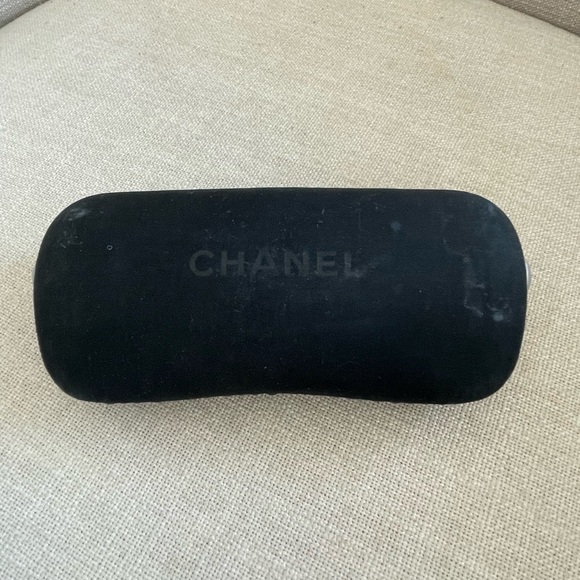 Vintage Chanel Black Matte Metal Frameless Blue Lense Sunglasses with Case - Picture 7 of 13